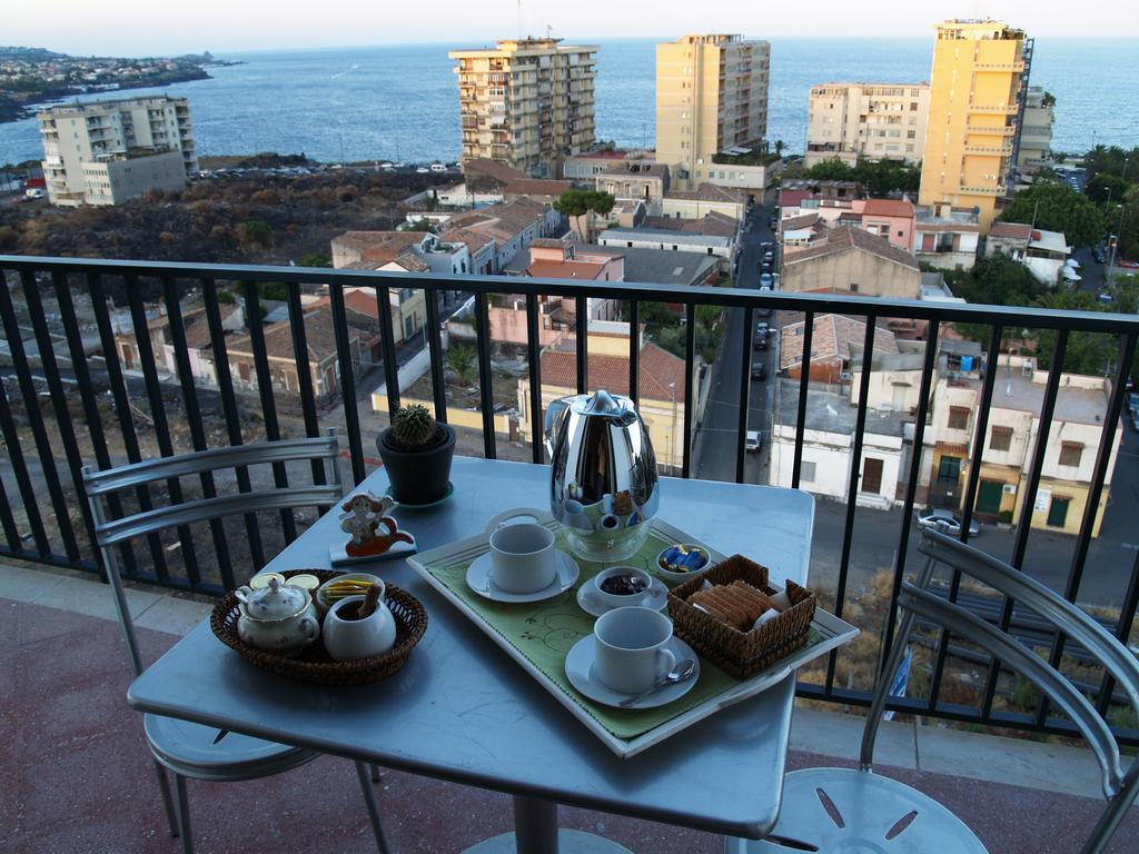 B&B Lognina Lungomare Catania Bagian luar foto