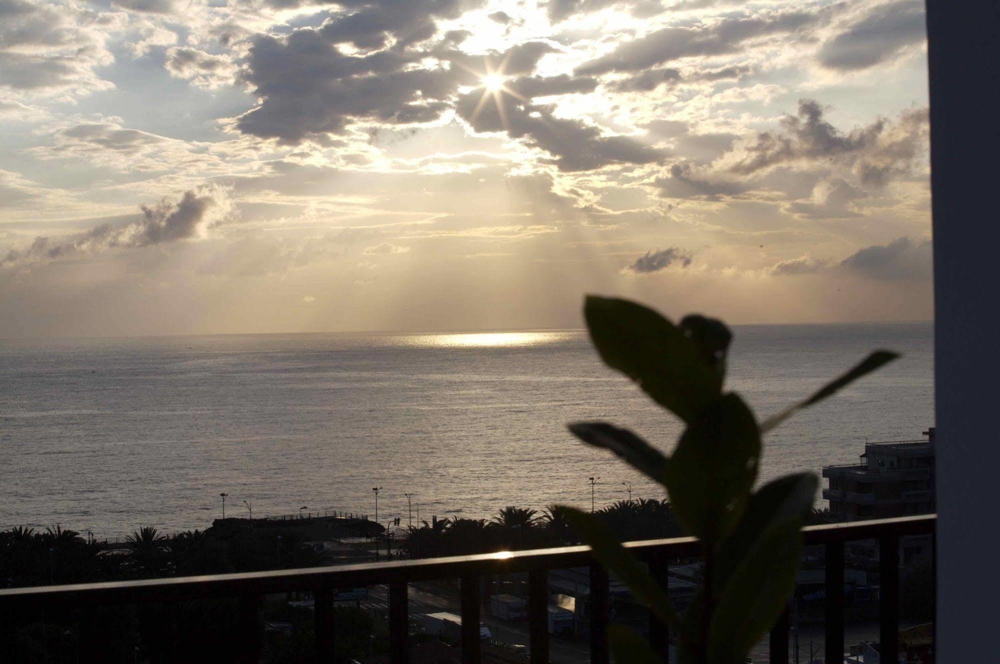 B&B Lognina Lungomare Catania Bagian luar foto