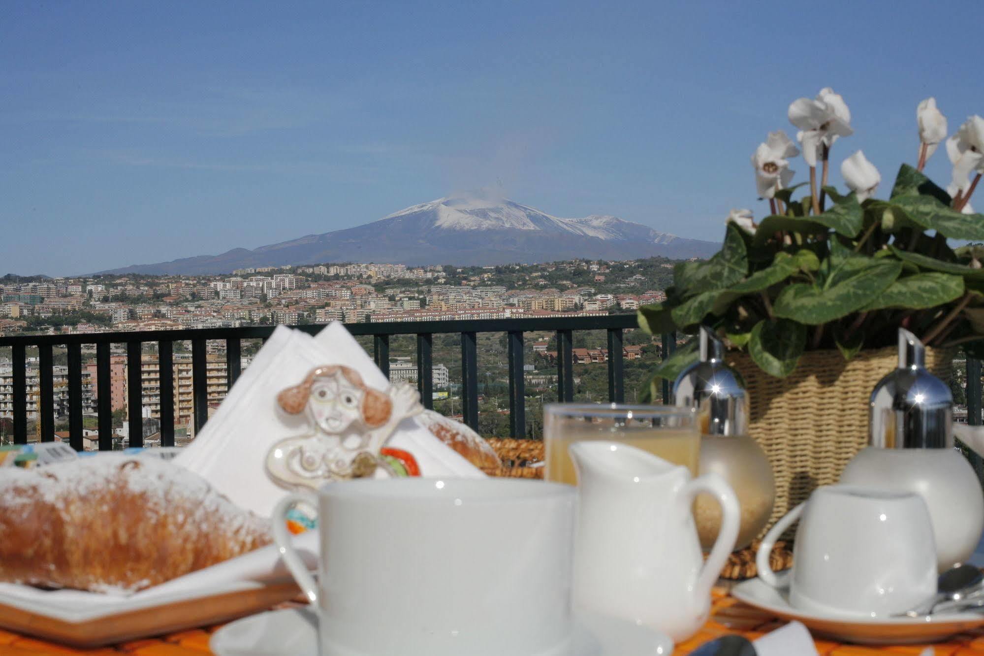 B&B Lognina Lungomare Catania Bagian luar foto